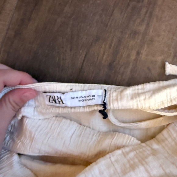 Zara Light Cream Wrap Mini Skirt - Picture 3 of 3